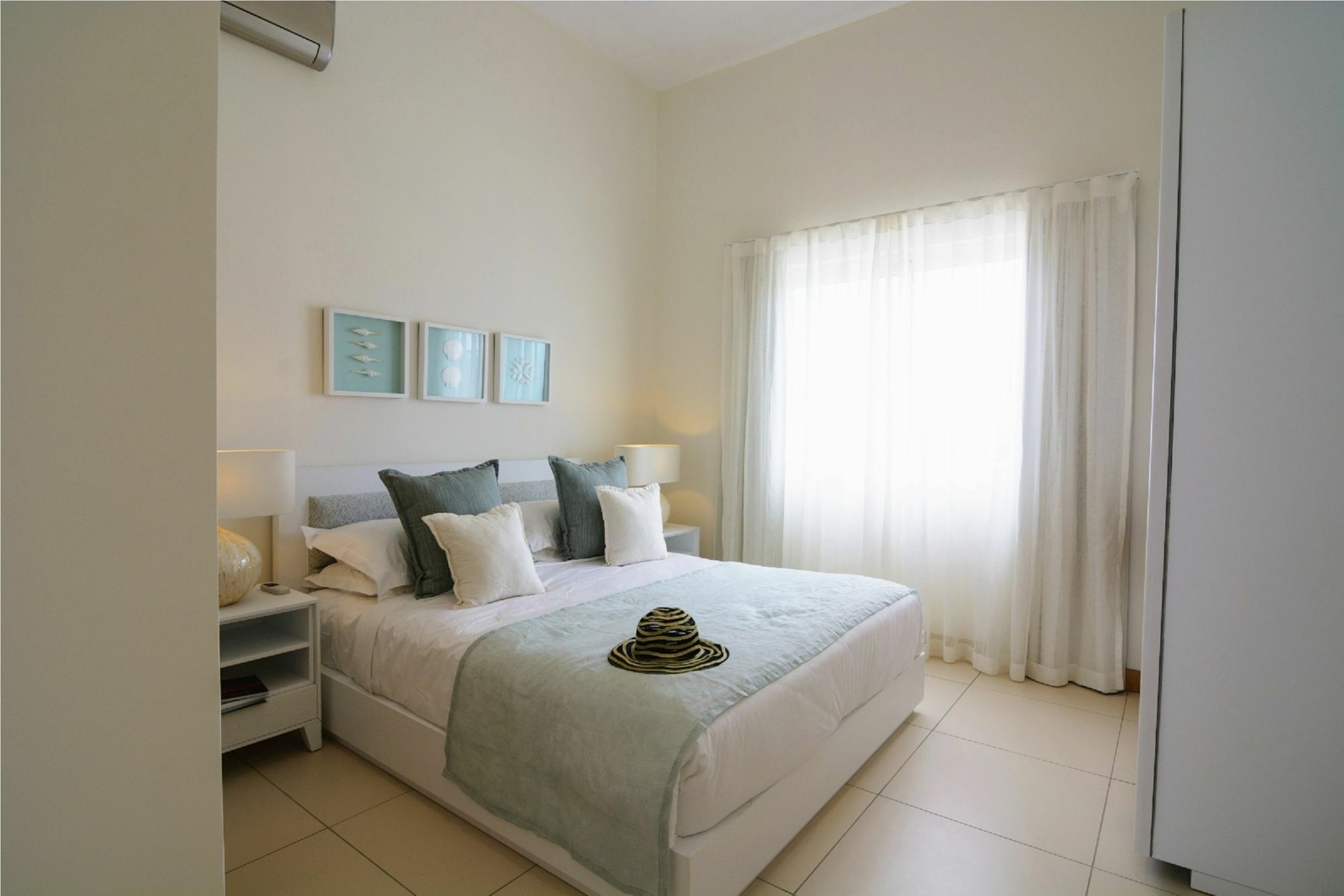 Myra Seafront Suites With Lov Cap Malheureux Exterior photo